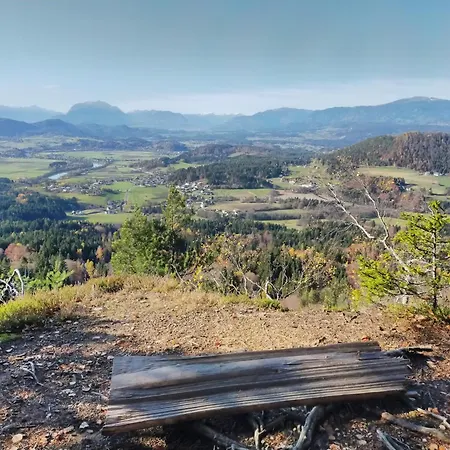 Idyllische Sued-wohnung In Woertherseenaehe Fuer Zwei Personen Appartement *