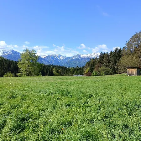 Idyllische Sued-wohnung In Woertherseenaehe Fuer Zwei Personen Schiefling am See