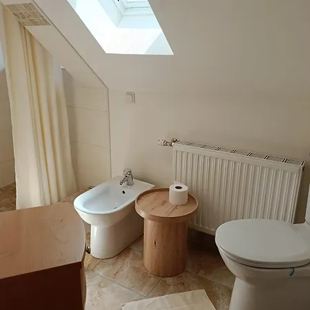 Lejlighed Idyllische Sued-wohnung In Woertherseenaehe Fuer Zwei Personen *