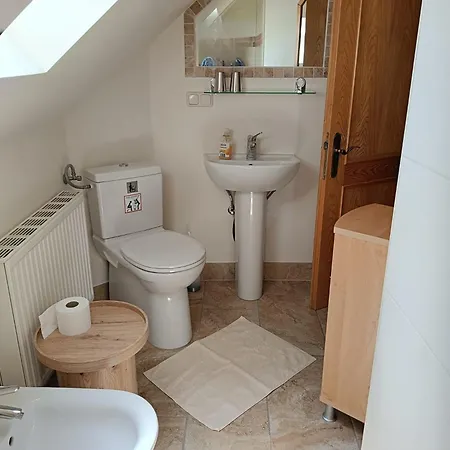 Idyllische Sued-wohnung In Woertherseenaehe Fuer Zwei Personen *