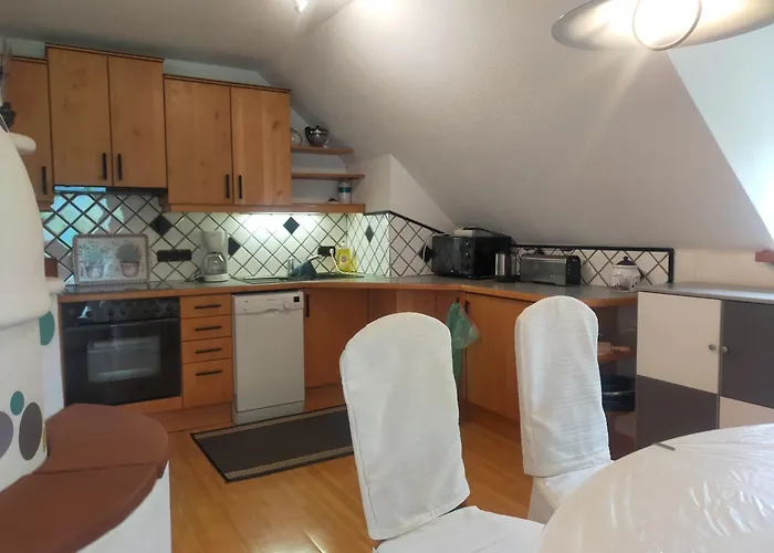 Apartament Idyllische Sued-wohnung In Woertherseenaehe Fuer Zwei Personen Schiefling am See