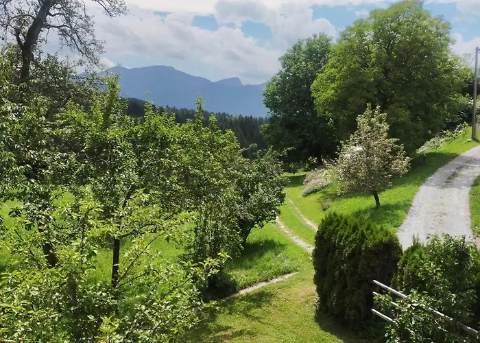 Apartament Idyllische Sued-wohnung In Woertherseenaehe Fuer Zwei Personen Schiefling am See